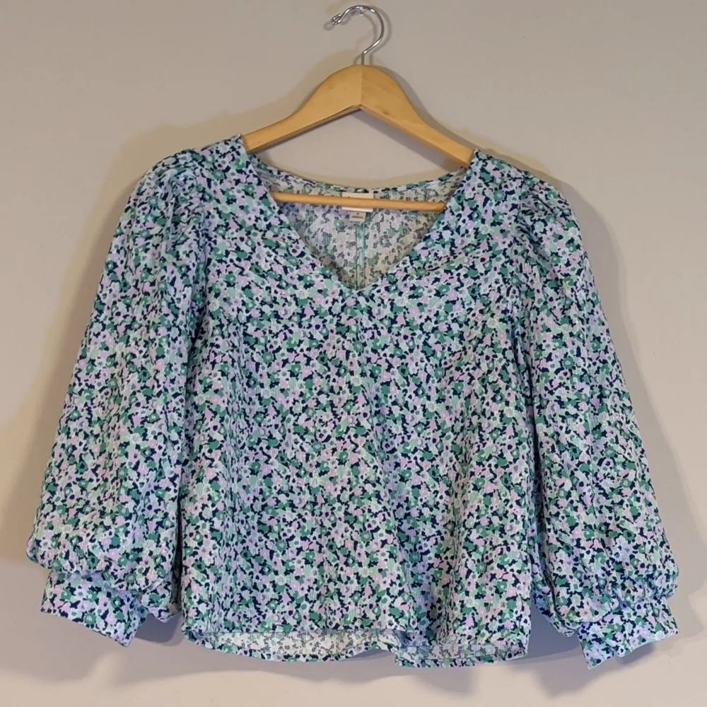 LAST CHANCE a new day • pastels floral balloon sleeve blouse